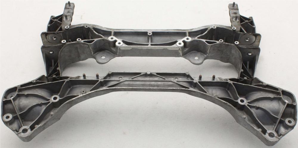 Clean Nissan 370Z front subframe
